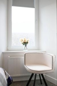 Χώρος καθιστικού στο Modern & Central 1BR Flat with Sky TV +7 φωτογραφίες