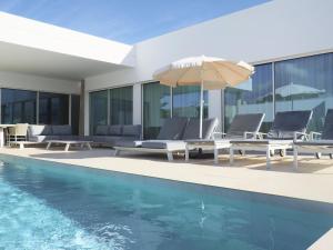 Imagen de la galería de Villas Elements by Alondra, en Puerto del Carmen