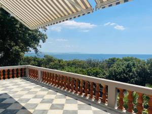 Φυσικό τοπίο κοντά σε αυτή η παραθεριστική κατοικία