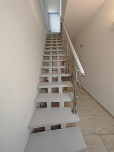 Foto dalla galleria di The Square Rooms and Suites a Cannigione