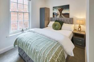 Ένα ή περισσότερα κρεβάτια σε δωμάτιο στο Host & Stay - Eton House