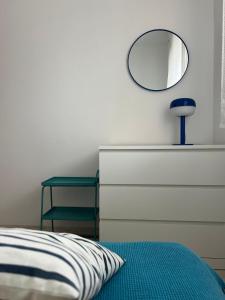 Ein Bett oder Betten in einem Zimmer der Unterkunft Apartments Sunset Dolac