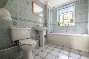 Ένα μπάνιο στο Ocean views, peace and quiet in this homely flat +20 φωτογραφίες