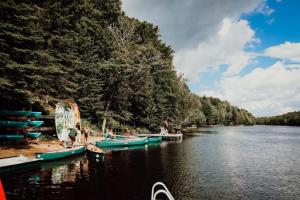 Φωτογραφία από το άλμπουμ του Chalet 20 Ours, Lac Fiddler σε Mille-Isles