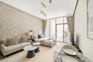 Gallery image ng VayK - Stylish Studio with Pool View in Silicon Oasis sa Dubai