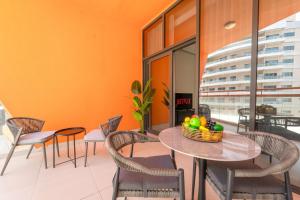 Gallery image ng VayK - Stylish Studio with Pool View in Silicon Oasis sa Dubai