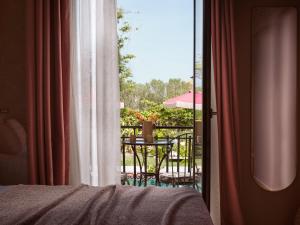 Balcone o terrazza di Anemelia Retreat - Explore & Recharge