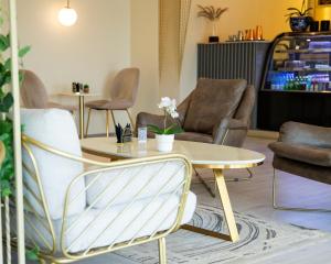 Posezení v ubytování Sama Hotel Jabal Al Akhdar + 27 fotografií
