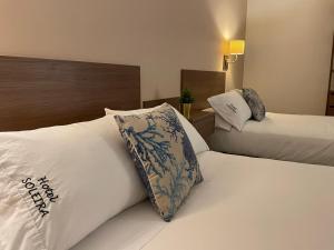 Hotel Soleira客房内的一张或多张床位