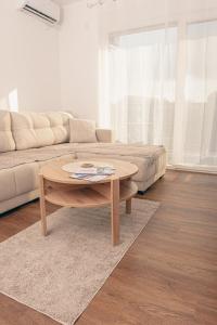 Zona de estar de L & S Apartmani