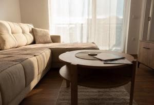 Zona de estar de L & S Apartmani