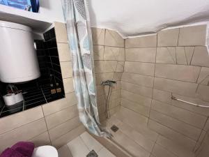 A bathroom at Το αρχοντικό της Ιωάννας ΙΙ