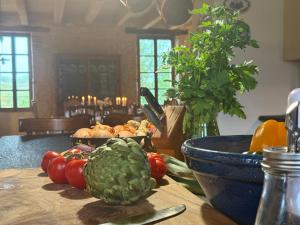 Jedlo v ubytovaní bed & breakfast alebo blízkom okolí