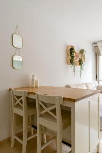 特拉维夫Lovely 1BR Apt Florentin Center-Elevator-Balcony的相册照片