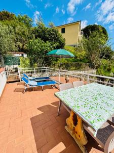 Gallery image of Appartamento Moneglia Holidays in Moneglia +16 photos