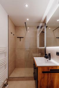 Ένα μπάνιο στο NEW - Augsburg - Hauptbahnhof - 4 Guests