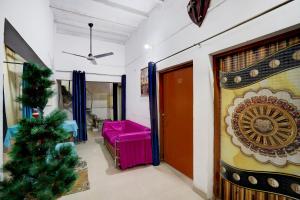 Fotografie z fotogalerie ubytování Hotel O R B Farms v destinaci Ghaziabád