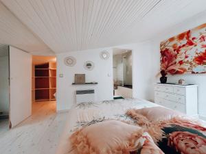 Postel nebo postele na pokoji v ubytování Duplex de Charme en Provence, Vue Imprenable