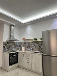 Η κουζίνα ή μικρή κουζίνα στο Casa Majlinda