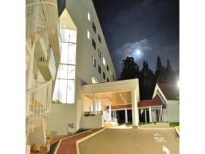 อาคารที่มีโรงแรม