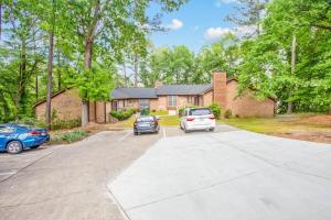 Nabolaget omkring lejligheden eller i nærheden