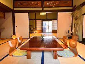 Фотография из галереи 平田屋 明治の間 -Hirataya Meiji- 父母ケ浜4分 в городе Mitoyo