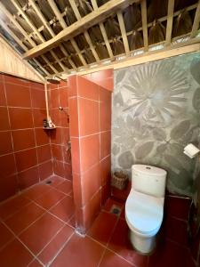 Bilik mandi di Dao House
