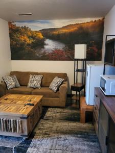 Gallery image of Sixty-six Slumber in Flagstaff +40 photos