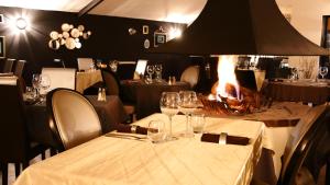 Restaurace v ubytování Le Bernon