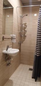 Koupelna v ubytování Hostel4You