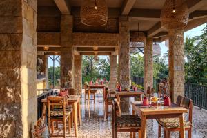 Restaurace v ubytování Hoshi Jungle Resort
