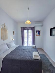 Una cama o camas en una habitación de Calypso Heaven