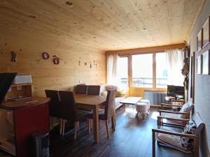 Posedenie v ubytovaní Résidence Loubatiere - Superbe appartement type chalet 4 à 6 personnes proches des pistes MAE-8364