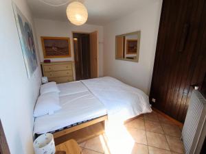 Posteľ alebo postele v izbe v ubytovaní Résidence Loubatiere - Appartement 2 pièces + cabine pour 4/6 personnes MAE-8924