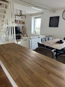 Kuchyň nebo kuchyňský kout v ubytování Epinal Port de plaisance Triplex 80 m2