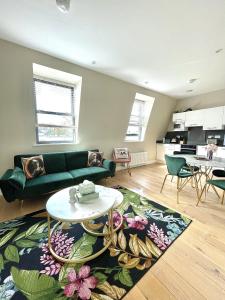 Khu vực ghế ngồi tại Dream Stays Bath - John Street Apartments