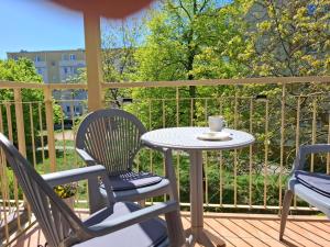 Balkón nebo terasa v ubytování Apartament u Zegarmistrza z garażem