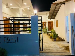 Bangunan di mana terletaknya hotel