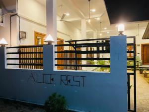 Gambar di galeri bagi Alice Rest Arugambay di Arugam Bay