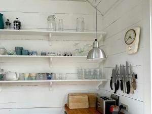 Ảnh trong thư viện ảnh của Architect-Designed Holiday Home Near The Water ở Gilleleje