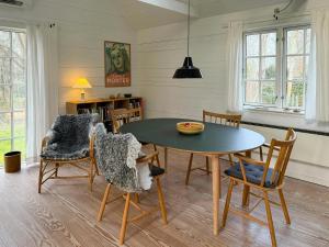 Ảnh trong thư viện ảnh của Architect-Designed Holiday Home Near The Water ở Gilleleje +31 ảnh