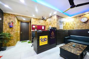 Posezení v ubytování FabHotel Dwarka Residency - Nr Yashobhoomi Convention Centre