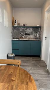 Köök või kööginurk majutusasutuses HH Gisting/Guesthouse