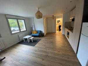 Kuchyň nebo kuchyňský kout v ubytování Appartement MontargisT2 Rabier Bel Appartement T2 Ducheness Rabier Montargis