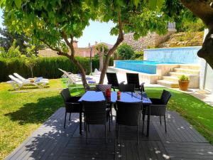 Bazén v ubytování Evans Realty AF Villa de lujo & Piscina & Parking nebo v jeho okolí + 37 fotografií