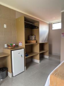 Dapur atau dapur kecil di Deck dos lençóis pousada
