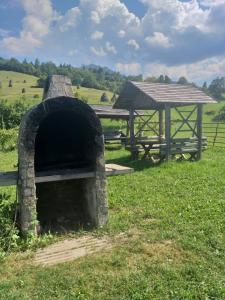 Foto dalla galleria di Complex de pensiuni si casute -Debarcader Ceahlau a Ceahlău