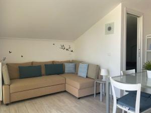 A seating area at Villa Lilium
