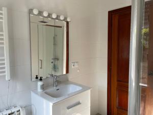 Ένα μπάνιο στο Casa VOL - piso 1 +29 φωτογραφίες