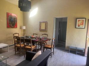 Χώρος καθιστικού στο Le Merlat Gite